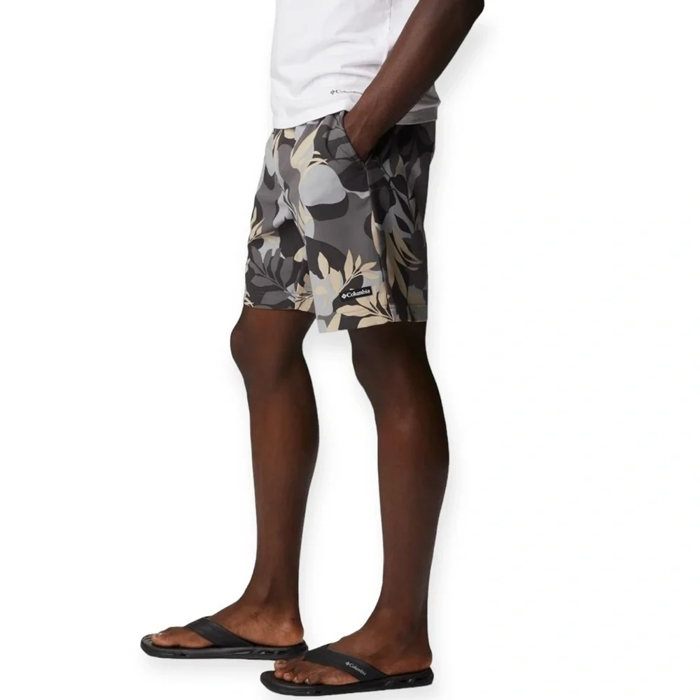 NWT Columbia Men's Summertide Stretch Printed Short, City Grey Floriated, XL